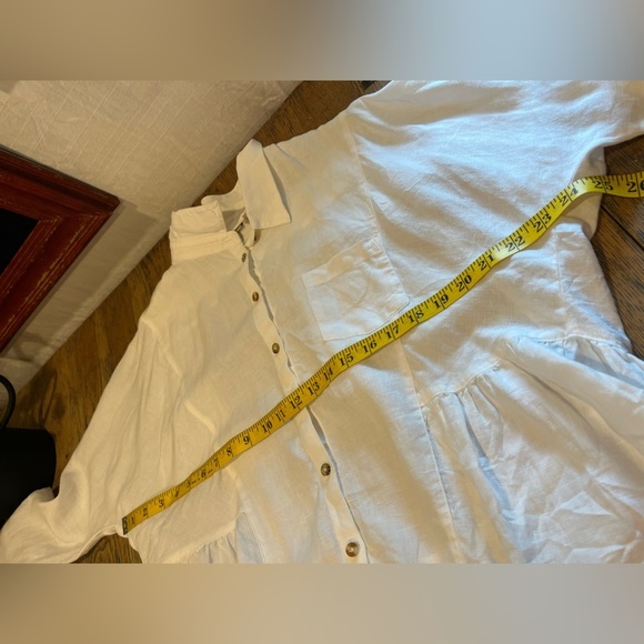 🤍HOLDING HORSES for Anthropologie – White Buttoned Linen Blouse – Size S - Picture 4 of 9